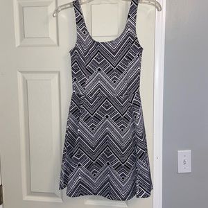 Black and white Divided dress, size 4
